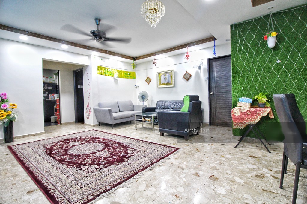 Teck Whye Avenue thumbnail photo